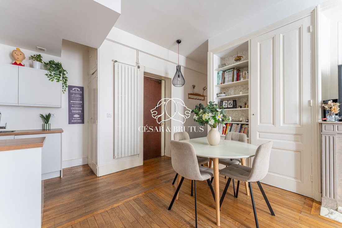 Appartement à Tête d'Or-Foch-Vitton, Lyon 6e Arrondissement, Lyon 3 - 18902587