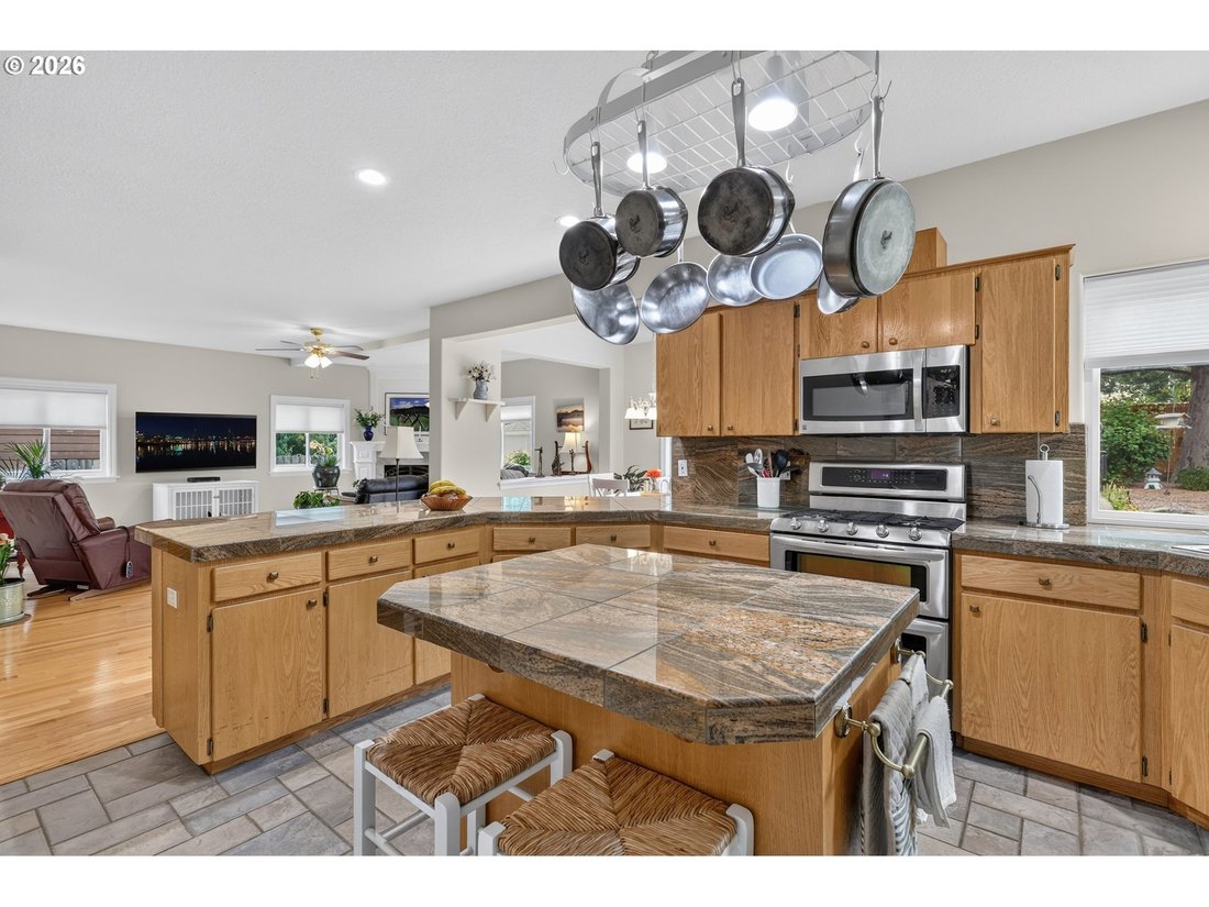 House in Beaverton, Oregon, United States 5 - 18900242