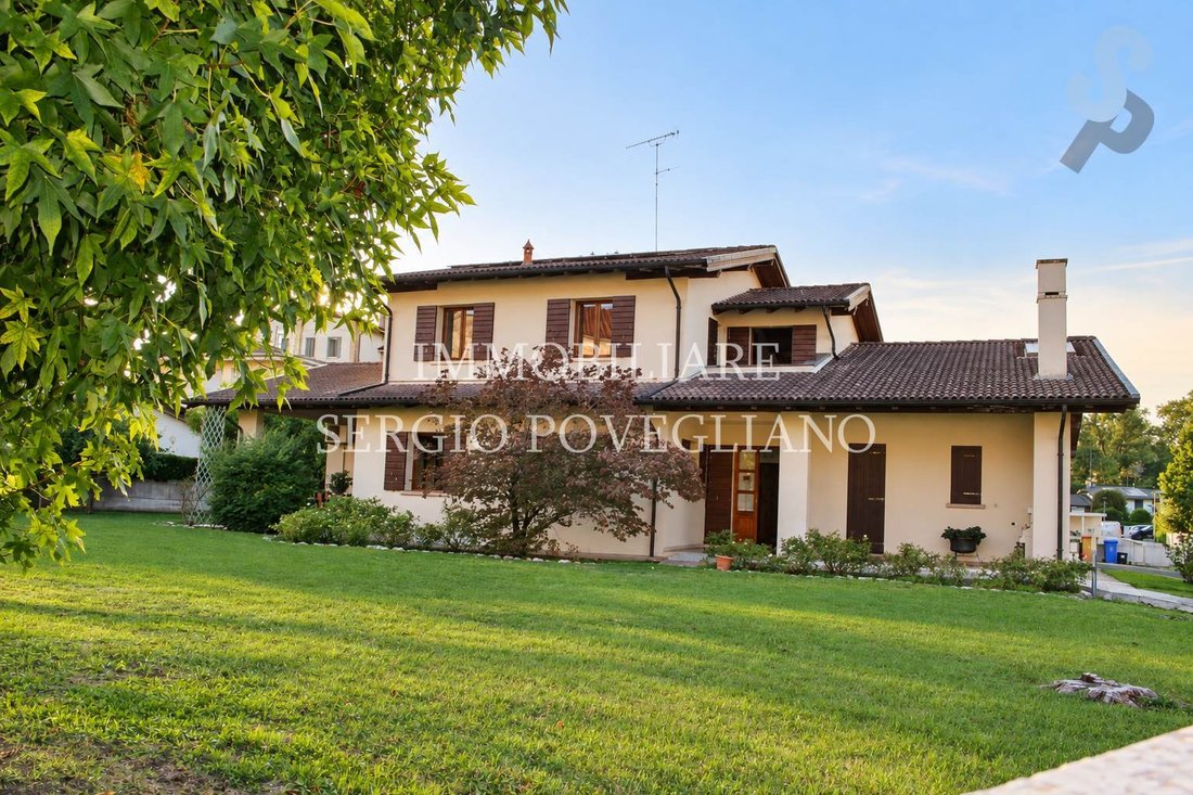 Villa in Casier, Veneto, Italy 1 - 17962051