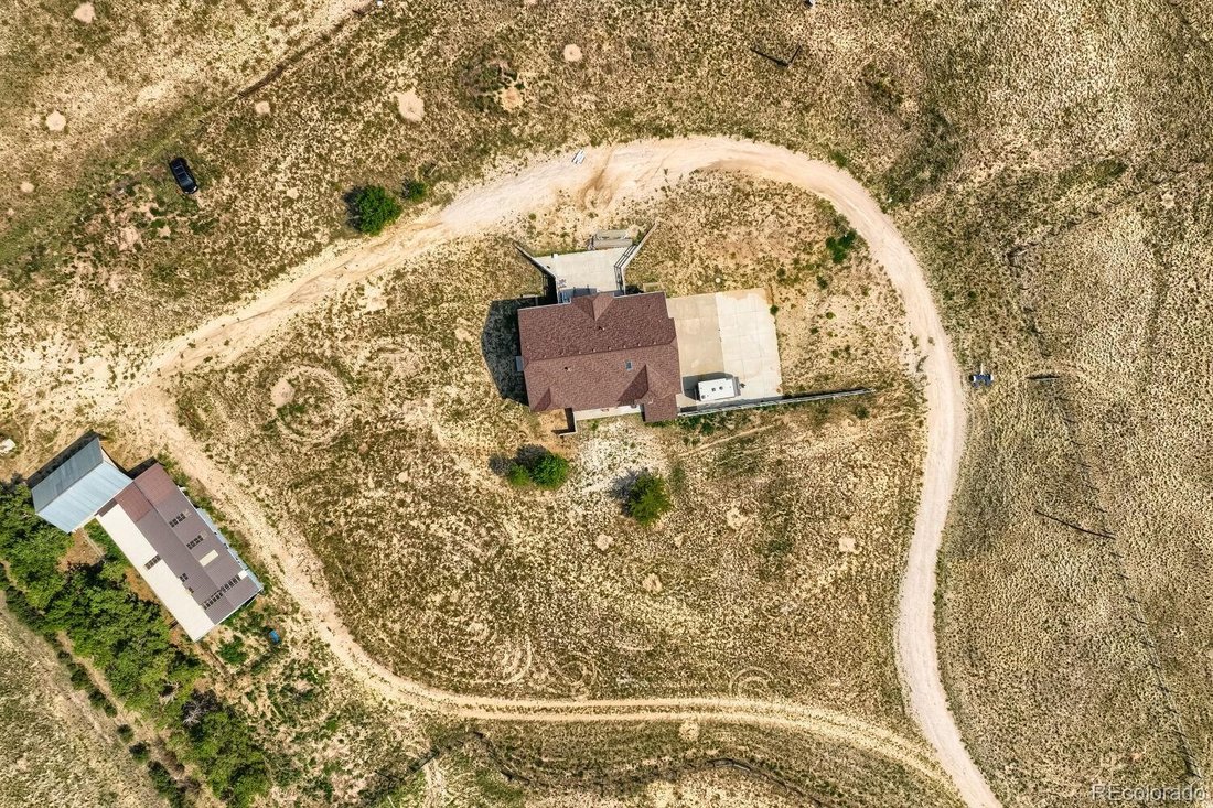 Casa a Bennett, Colorado, Stati Uniti 4 - 18896345