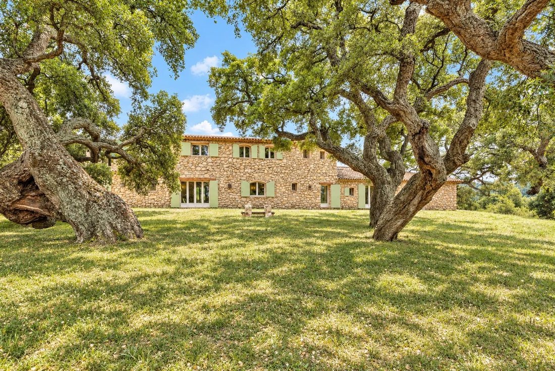 Estate in Basse Suane-Les Virgiles, Sainte-Maxime, France 2 - 18252092