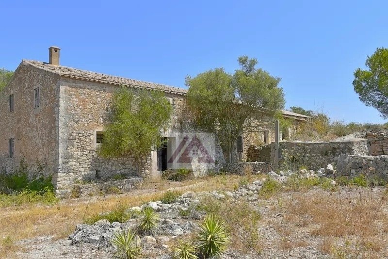 Terreno en San Lorenzo de Cardessar, Islas Baleares, España 2 - 18897027