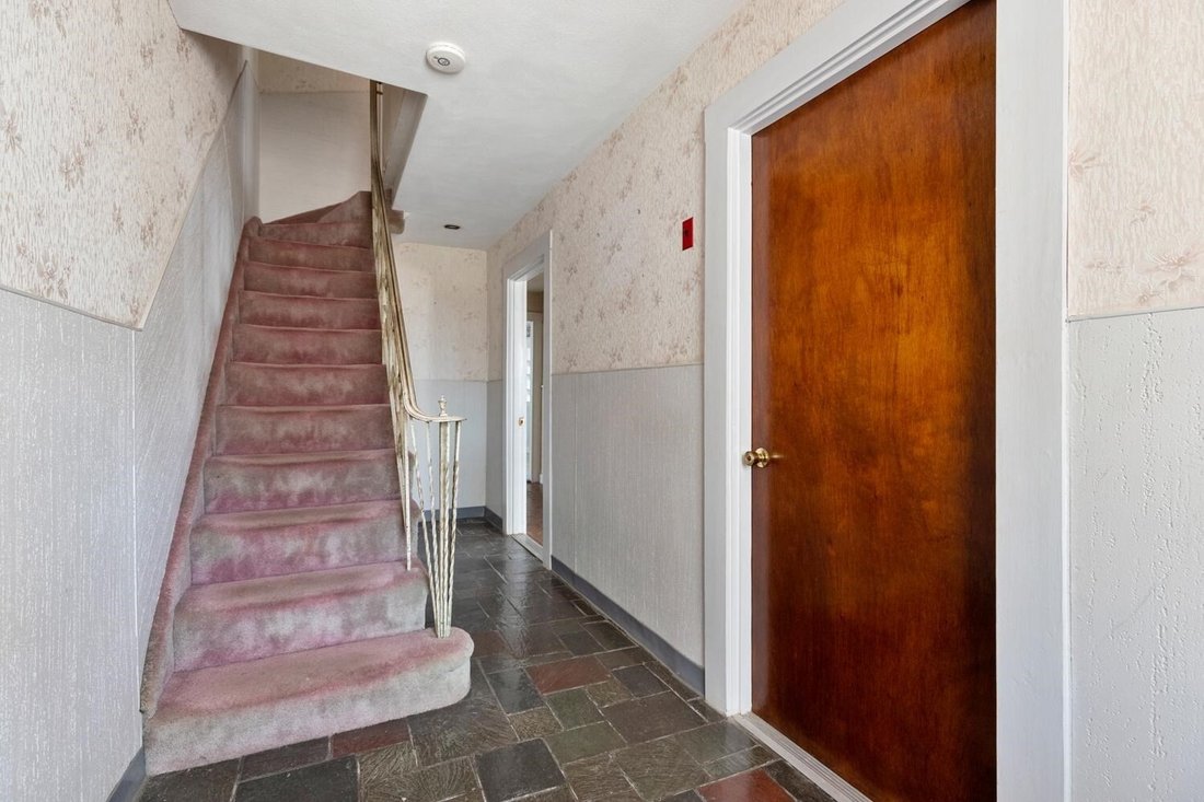 Altro a Malden, Massachusetts, Stati Uniti 4 - 18896823