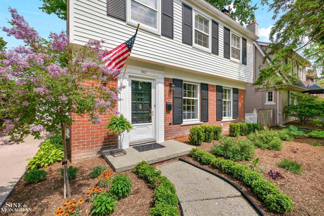 House in Grosse Pointe Park, Michigan, United States 2 - 18900676