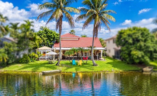 Maison à Miramar, Floride, États-Unis 1