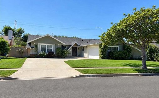 House in Los Alamitos, California, United States 1