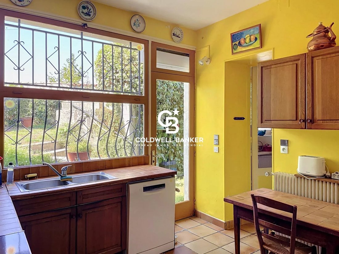 Townhouse en La Fenetre, Saintes, Francia 5 - 18897285
