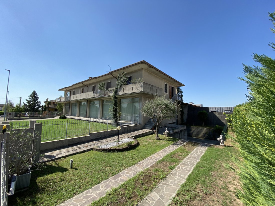 House in Vigasio, Veneto, Italy 1 - 18901578