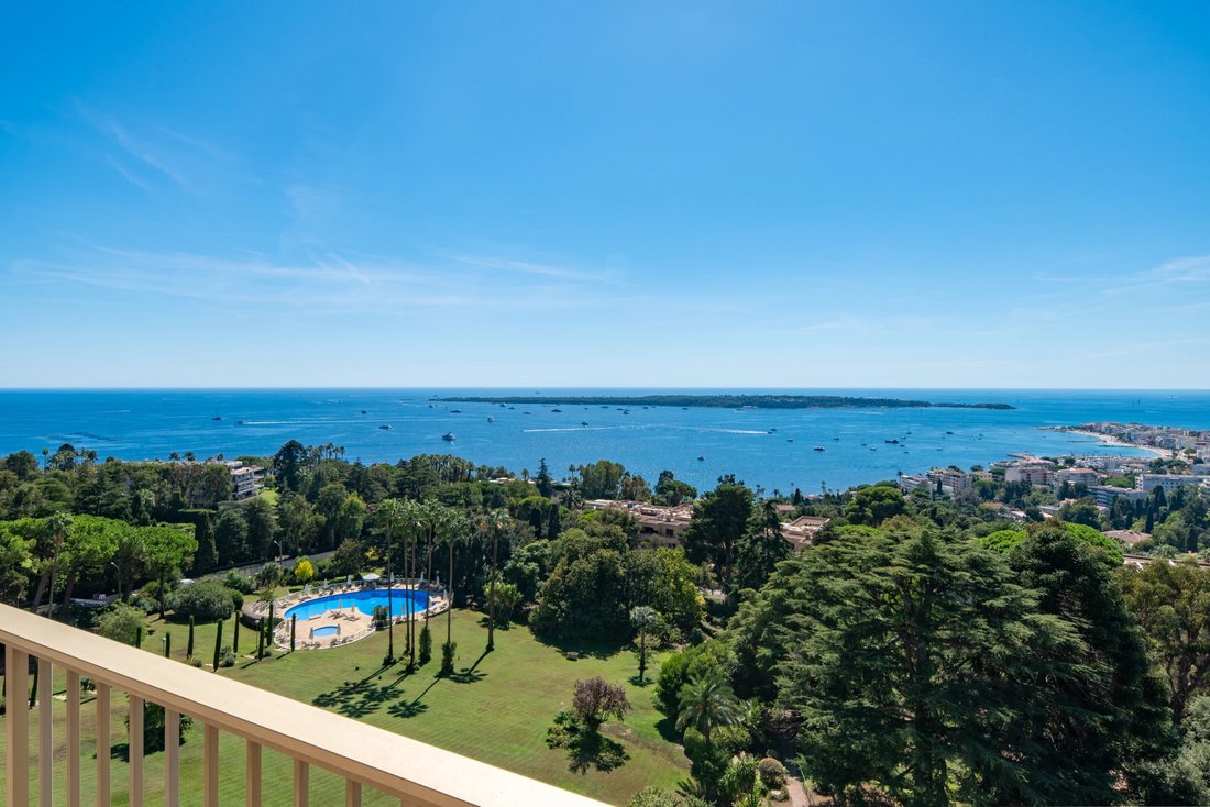 Apartment in La Californie, Cannes, France 1 - 18733338