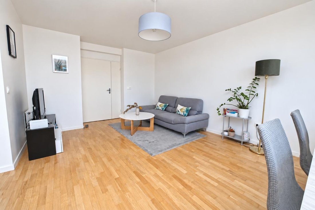 Apartment in Parc-La Boule- Champs Pierreux, Nanterre, France 3 - 18901542