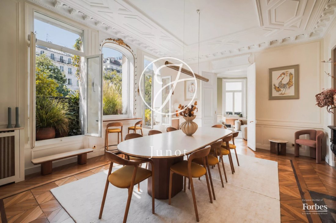 Apartment in Porte Saint Denis-Paradis, Paris 10e Arrondissement, Paris 4 - 18897564