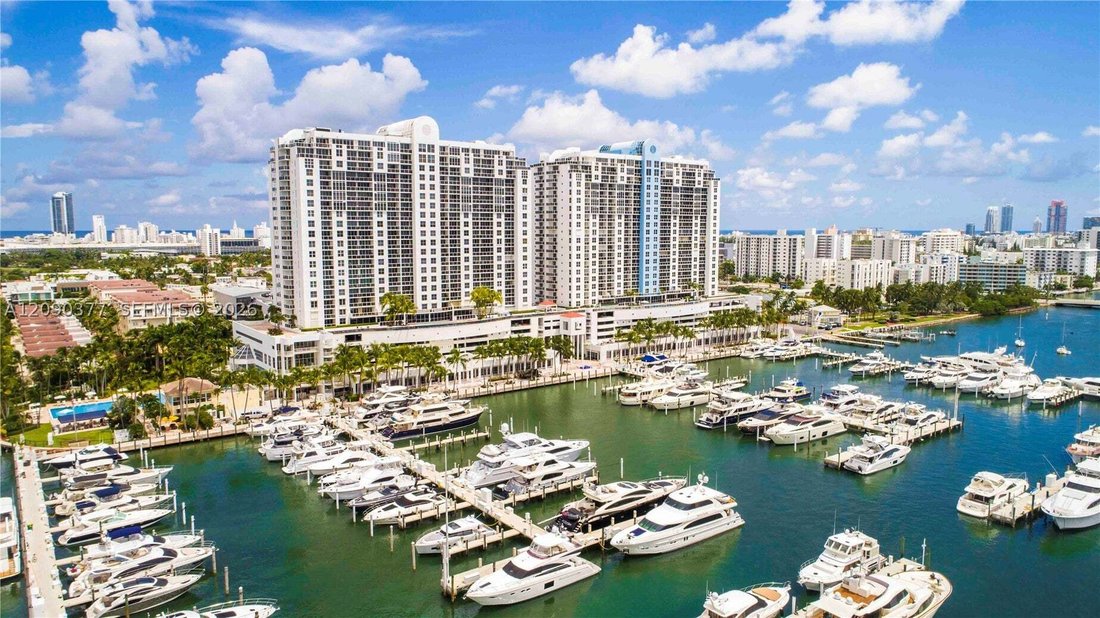 Condominio a Miami Beach, Florida, Stati Uniti 1 - 18896543