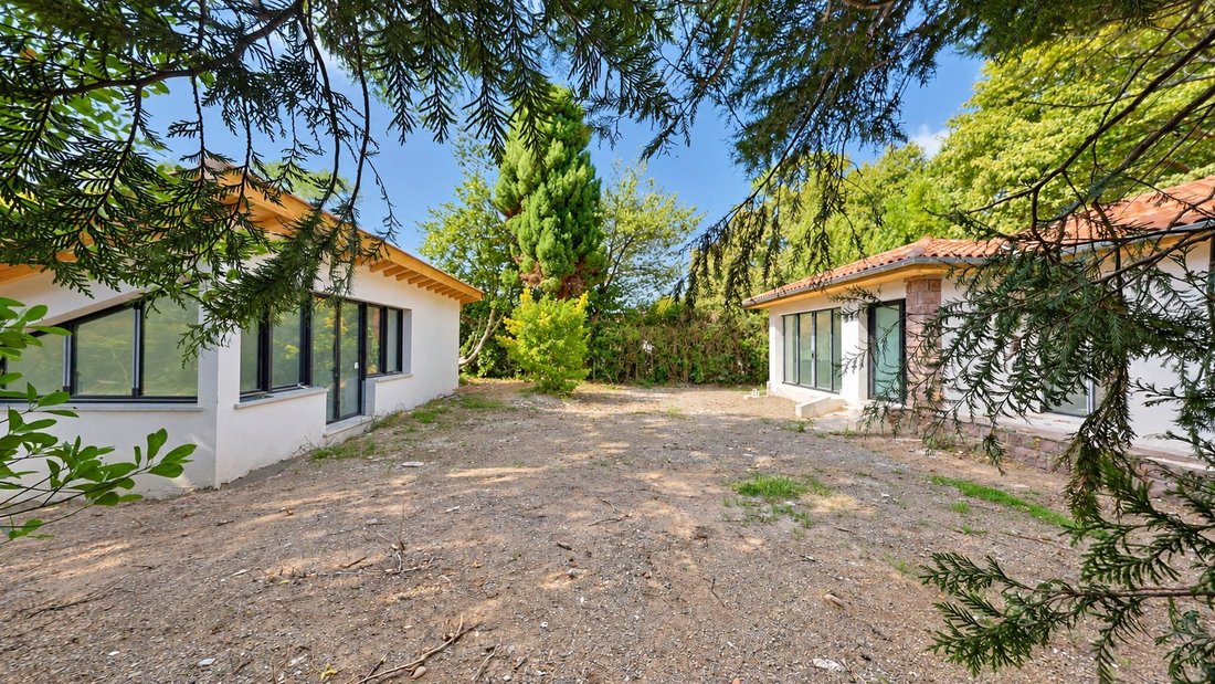 Villa in Saint Martin-Cité des Fleurs, Biarritz, France 1 - 18901254