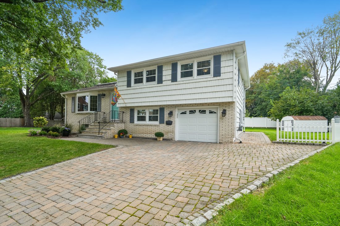 House in Bloomfield, New Jersey, United States 1 - 18898095