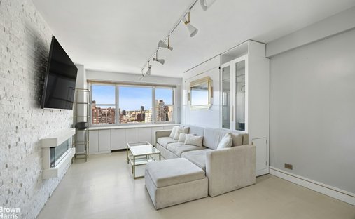 Co Op in New York, New York, United States 1