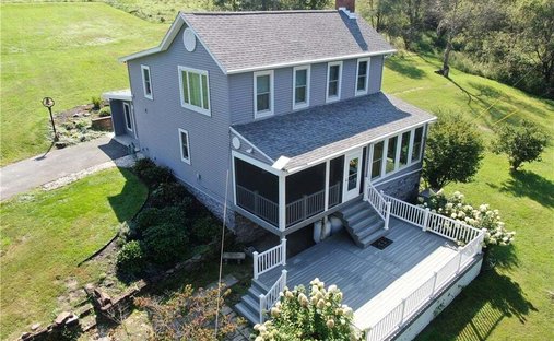 House in Scenery Hill, Pennsylvania, United States 1