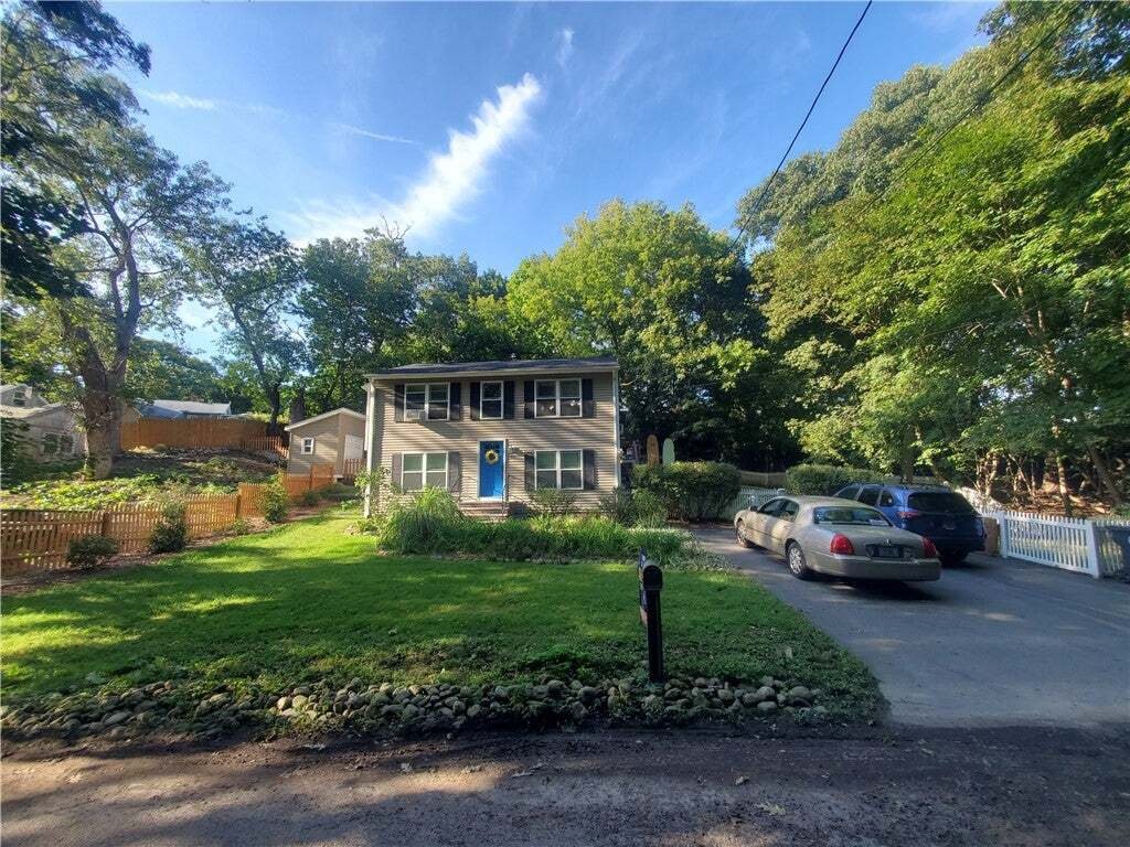House in Warwick, Rhode Island, United States 1 - 18898788