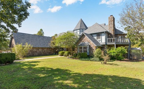 House in Skiatook, Oklahoma, United States 1