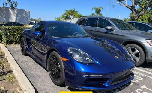 2021 Porsche 718 Cayman Coupe 2D in Costa mesa, CA, United States 1