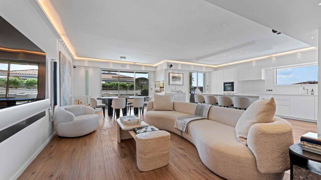 Appartement à Saint-Tropez, Provence-Alpes-Côte d'Azur, France 4 - 18789436