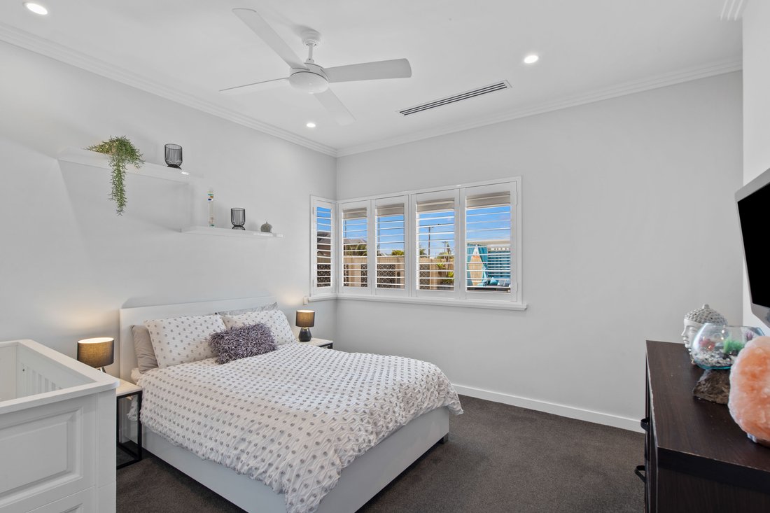 House in San Remo, Western Australia, Australia 3 - 18902608