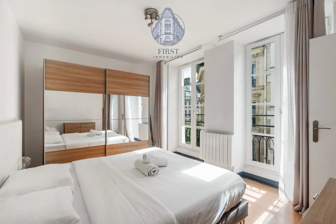 Apartment in Saint Merri, Paris 4e Arrondissement, Paris 5 - 18901233