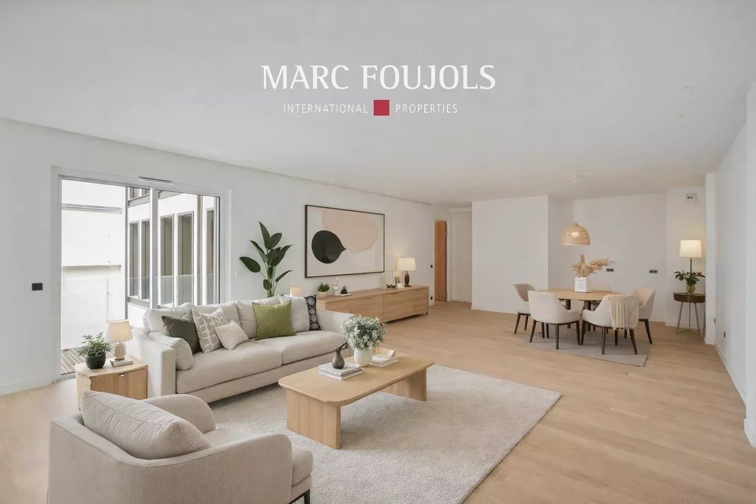 Appartement à Saint Philippe du Roule, Paris 8e Arrondissement, Paris 2 - 18897756