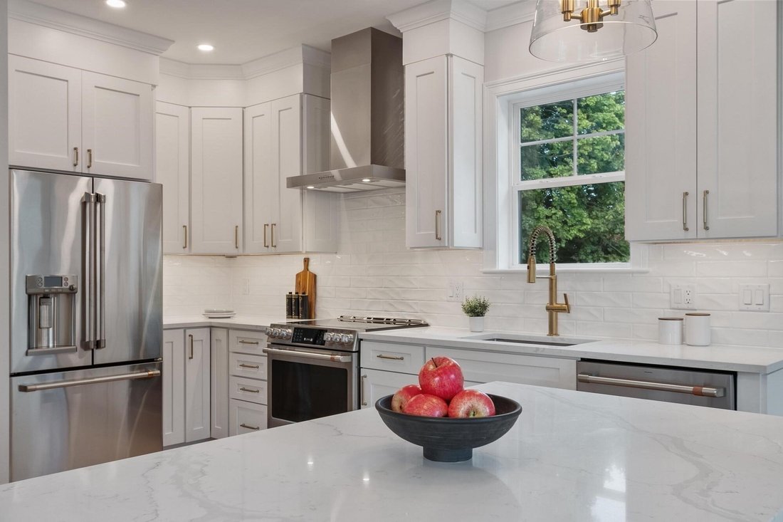 Townhouse in Watertown, Massachusetts, United States 5 - 18898336