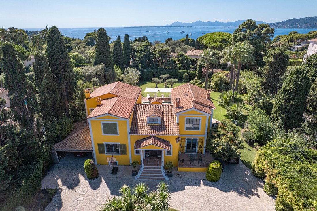 Haus in Antibes, Provence-Alpes-Côte d'Azur, Frankreich 2 - 18897838