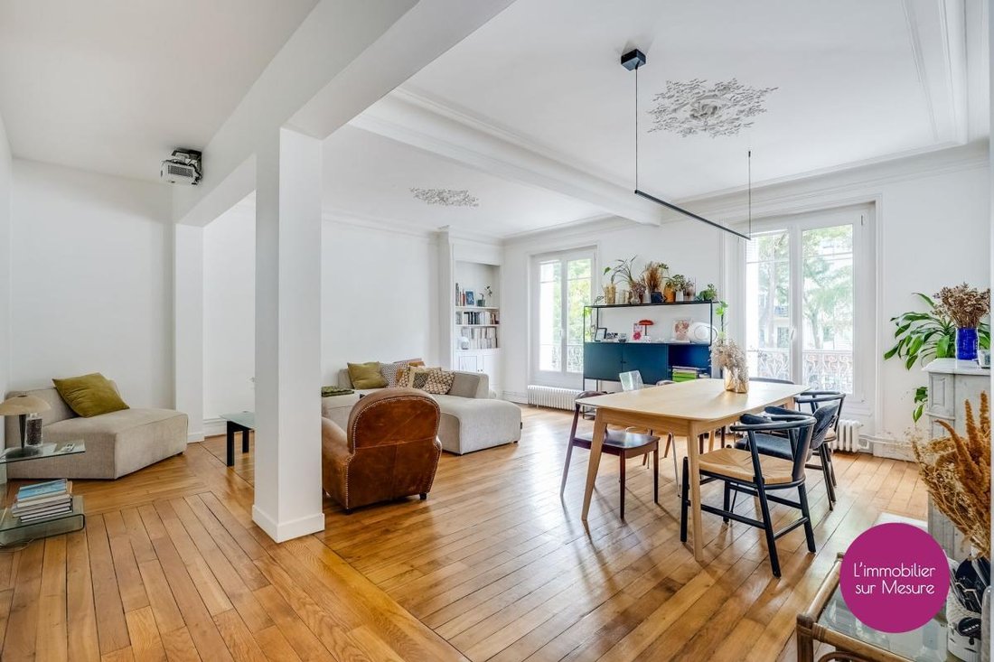 Apartment in Belleville-Saint Maur, Paris 11e Arrondissement, Paris 2 - 18897303