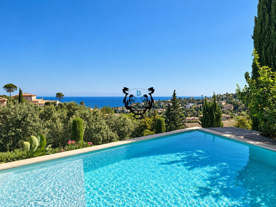 Maison à Ecarts, Roquebrune-sur-Argens, France 1 - 15940912