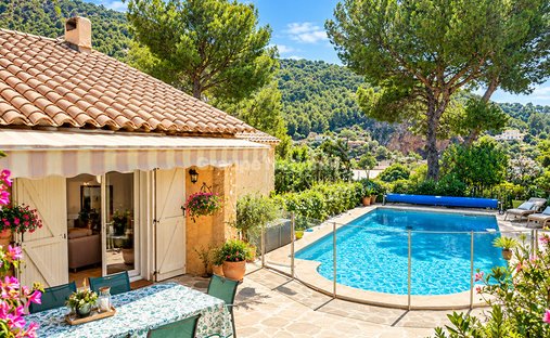 Villa a Notre Dame delle Strade, Tolone, Francia 1