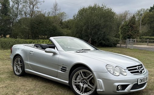 Mercedes-Benz SL 6.0 SL65 AMG Convertible 2dr Petrol Automatic (362 g/km, 612 bhp) in Dunmow, United Kingdom 1