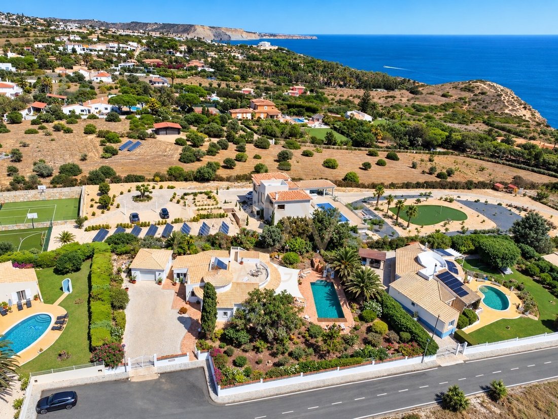 Villa a Faro (Se e Sao Pedro), Algarve, Portogallo 2 - 18901448