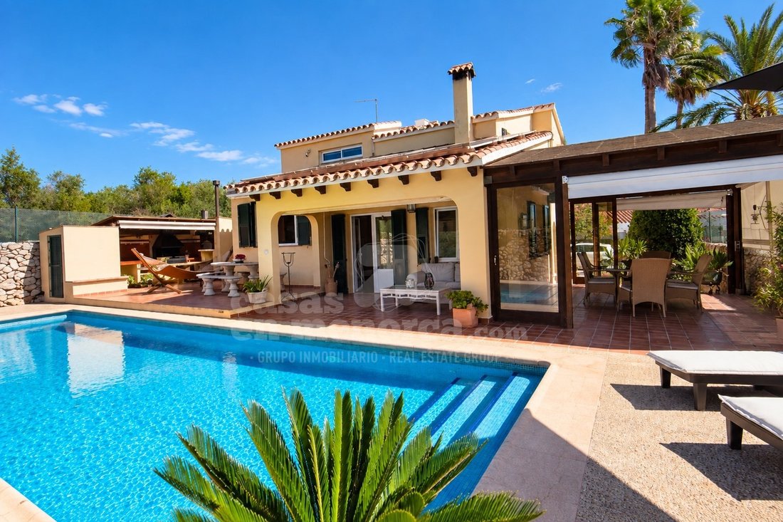 Villa a Es Castell, Isole Baleari, Spagna 1 - 18901423