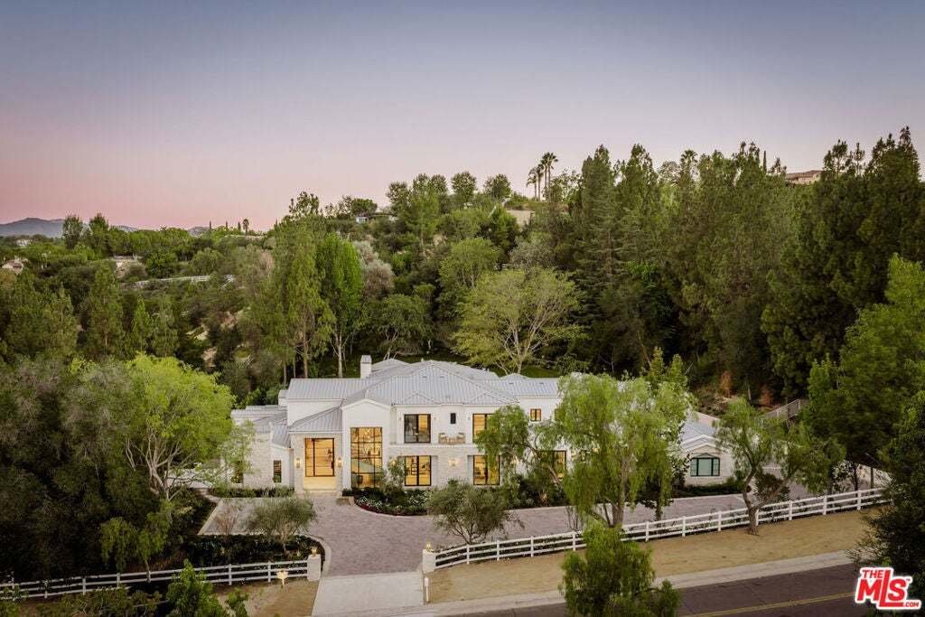 House in Hidden Hills, California, United States 1 - 18423462