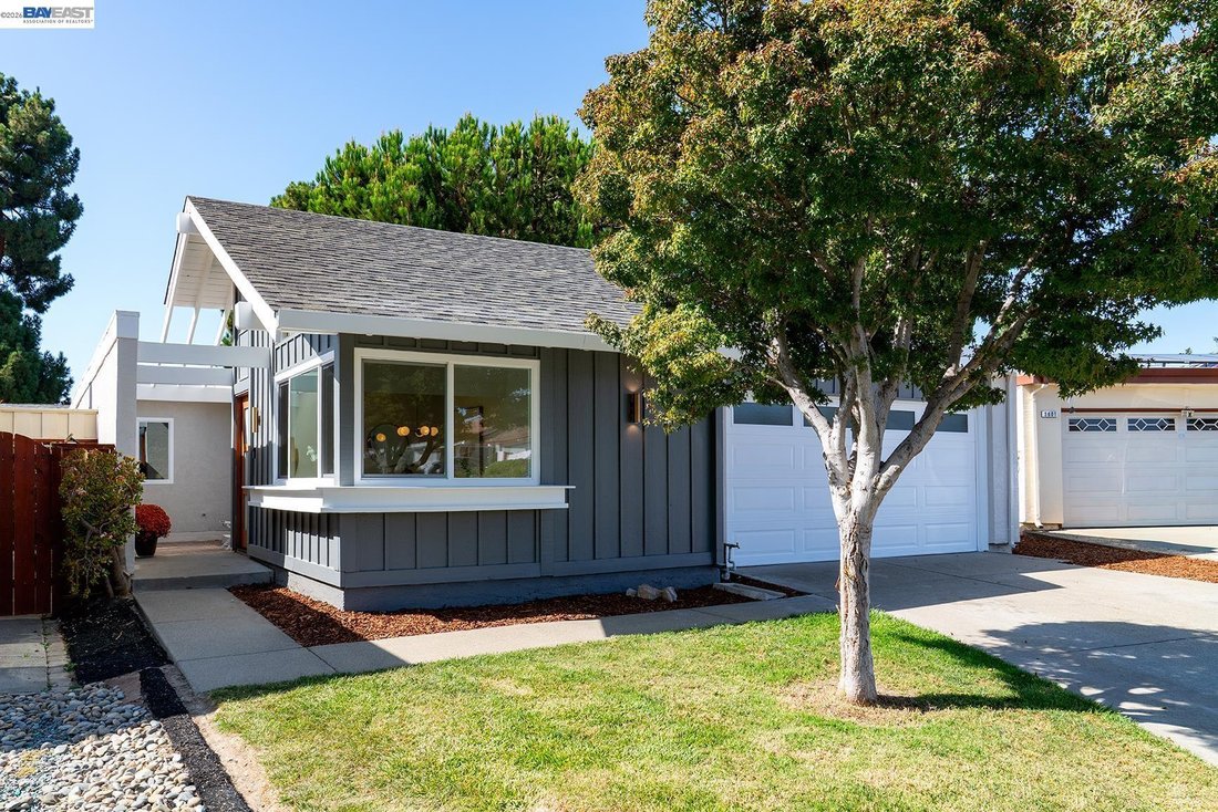 Casa a Newark, California, Stati Uniti 2 - 18896315