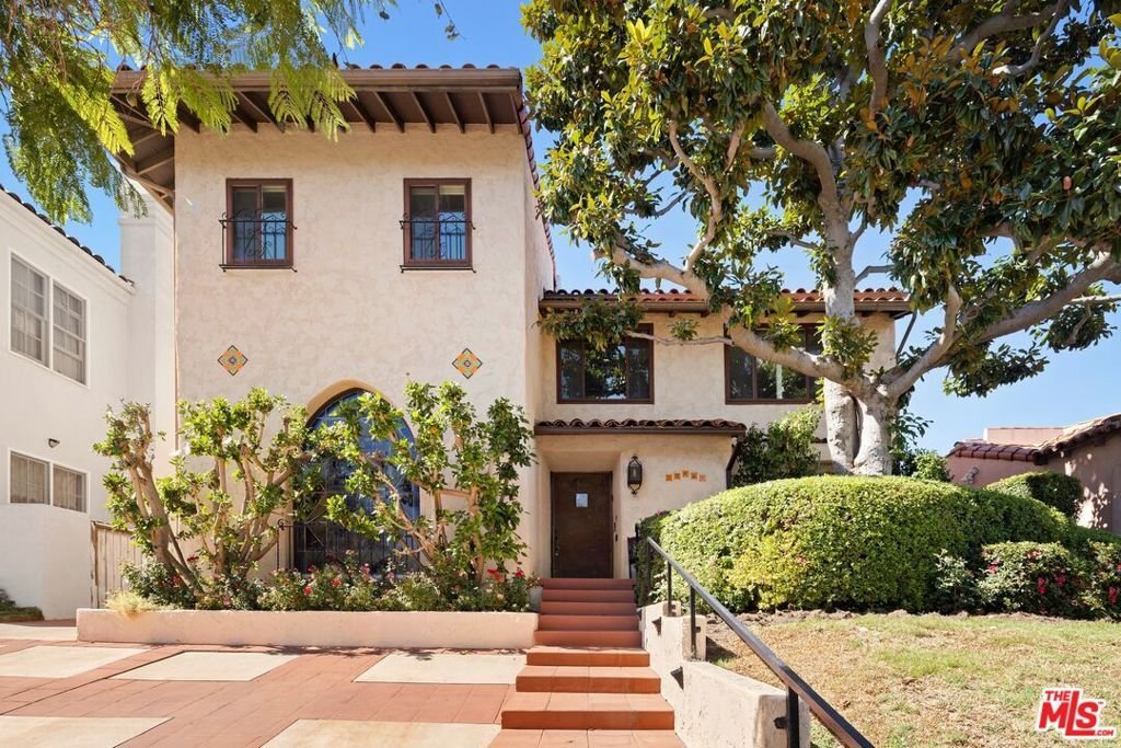 House in Los Angeles, California, United States 1 - 18899503