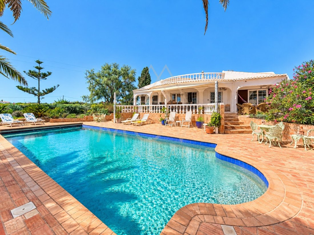 Villa a Faro (Se e Sao Pedro), Algarve, Portogallo 5 - 18901448