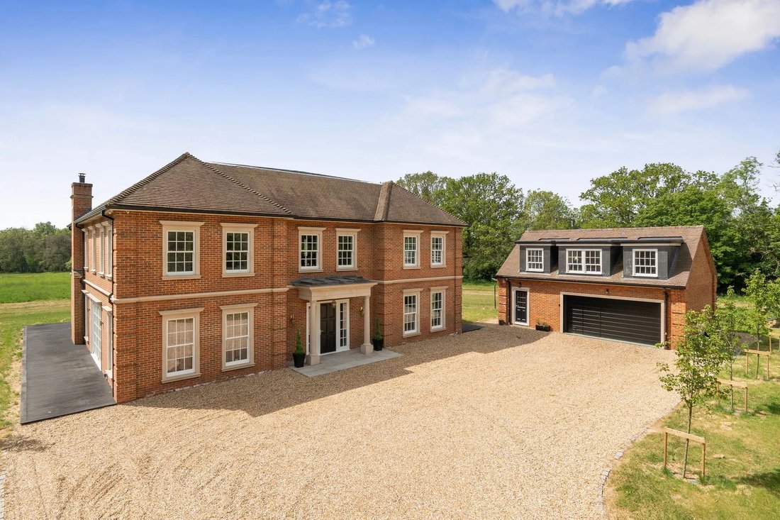 Casa en Roundstreet Common, Wisborough Green, Inglaterra 1 - 17904339