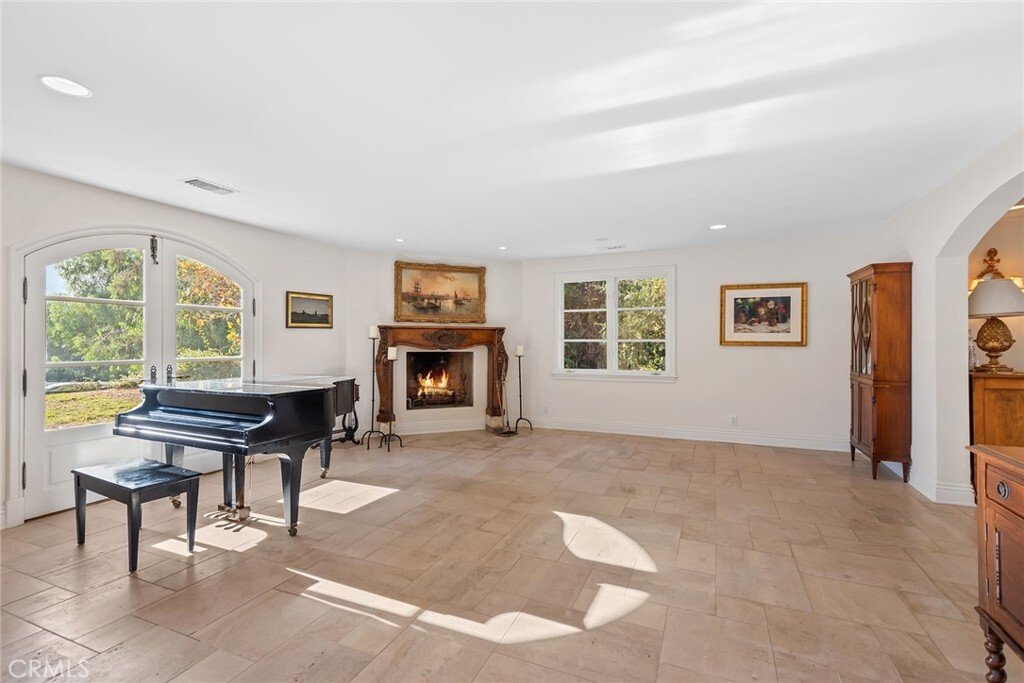 Land in Hidden Hills, California, United States 4 - 18613449