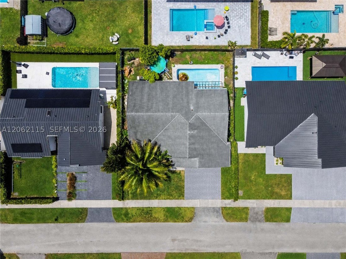 House in West Miami, Florida, United States 2 - 18899686