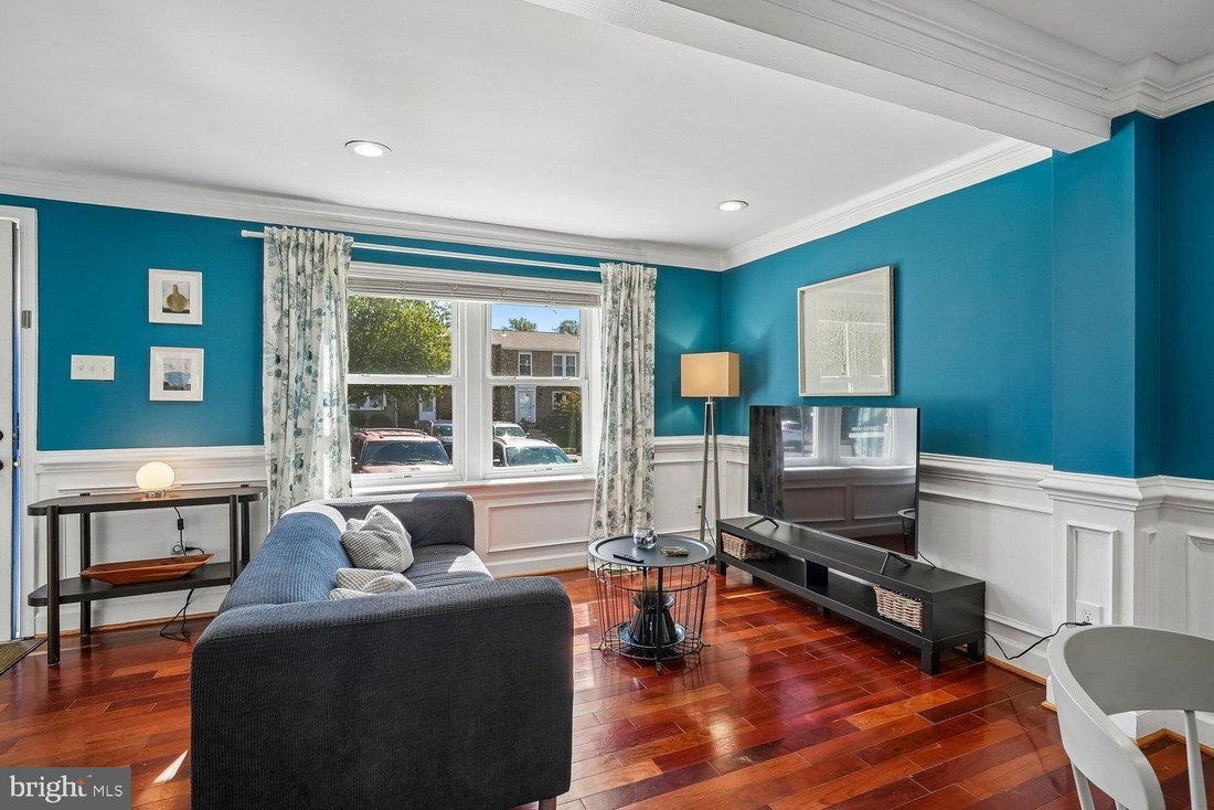 Townhouse in Fairfax, Virginia, United States 5 - 18902016