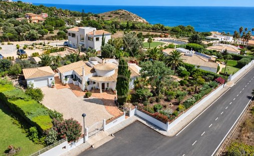 Villa a Faro (Se e Sao Pedro), Algarve, Portogallo 1