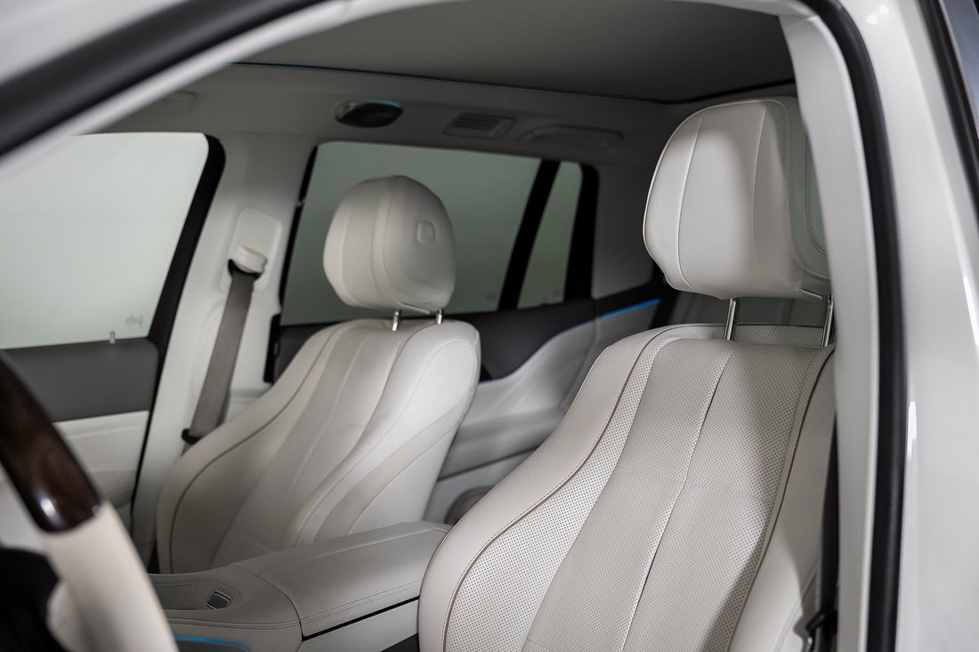 Pompano Beach, FL, United States 3 - 18896253