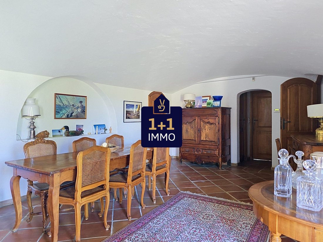 Casa a Callian, Provenza-Alpi-Costa Azzurra, Francia 4 - 18902493