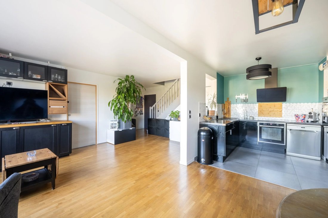 Apartment in Faubourg de l'Arche, Courbevoie, France 2 - 18897794