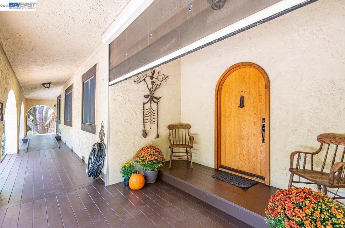 Casa a Castro Valley, California, Stati Uniti 5 - 18899807