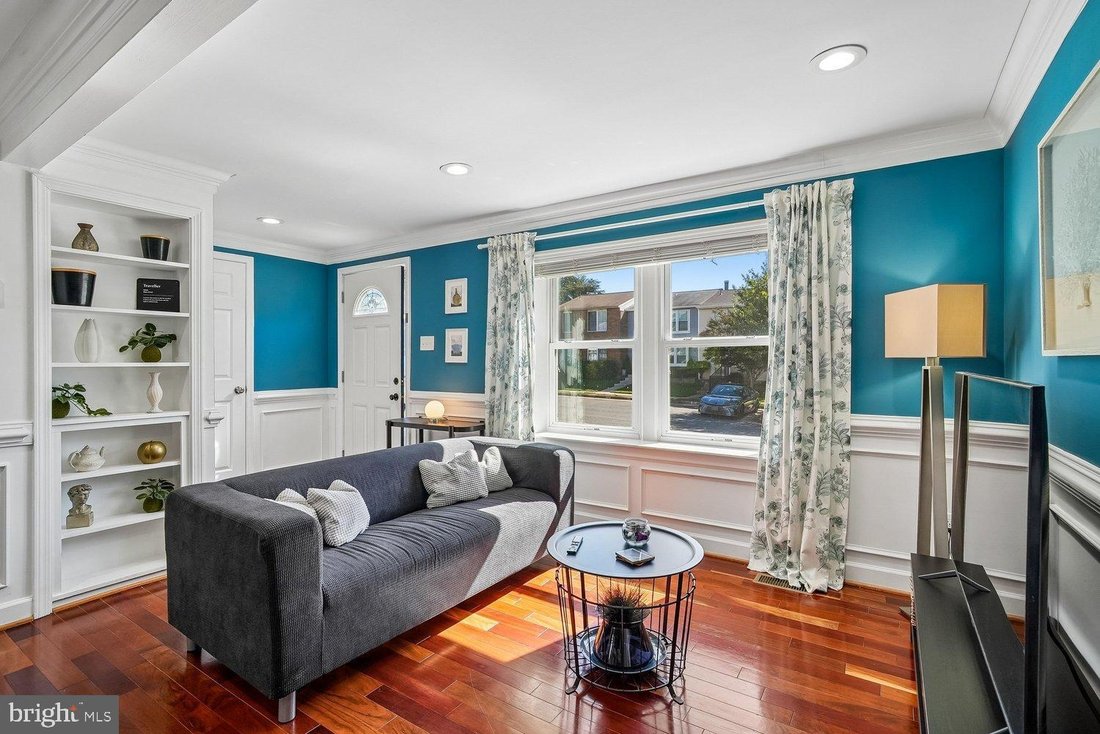 Townhouse in Fairfax, Virginia, United States 3 - 18902016