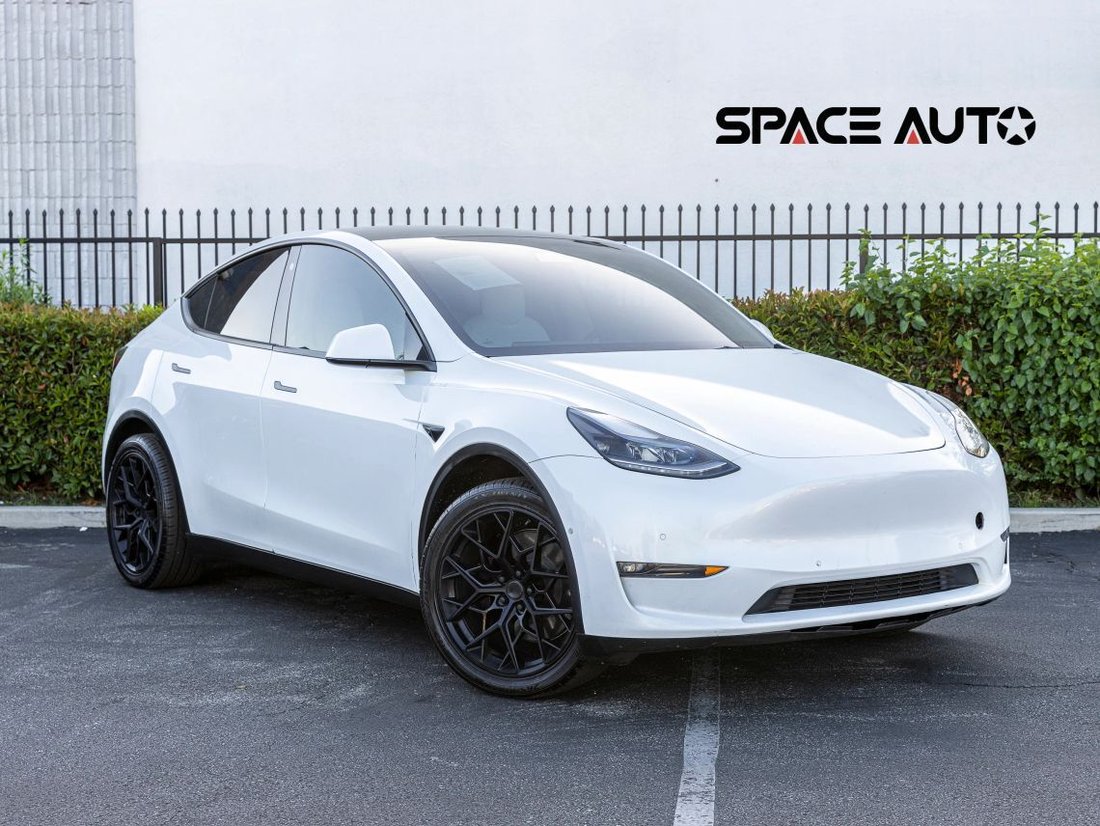 Suv in Azusa, CA, United States 1 - 18855180